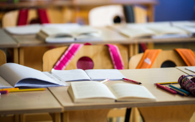 Velika novost za učenike u Ražancu: Sve će ih prvog dana nastave dočekati na klupama, a stiže i velika obnova škole