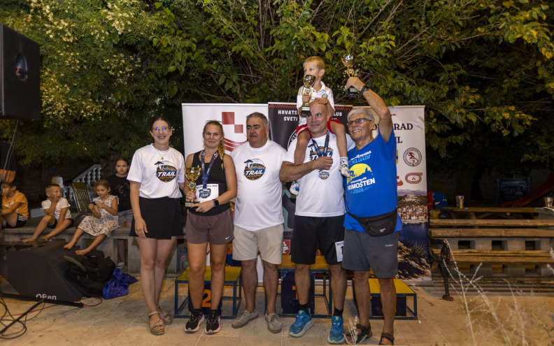 Novigrad Trail ispunio sva očekivanja: Hrvoje Vlašić i Irena Smojver pobjednici prvog Traila