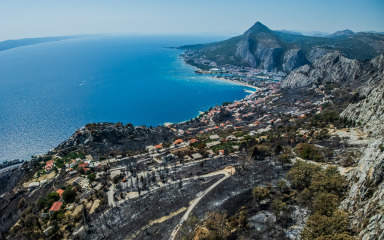 Nakon dva tjedna požar u Lokvi Rogoznici službeno proglašen ugašenim