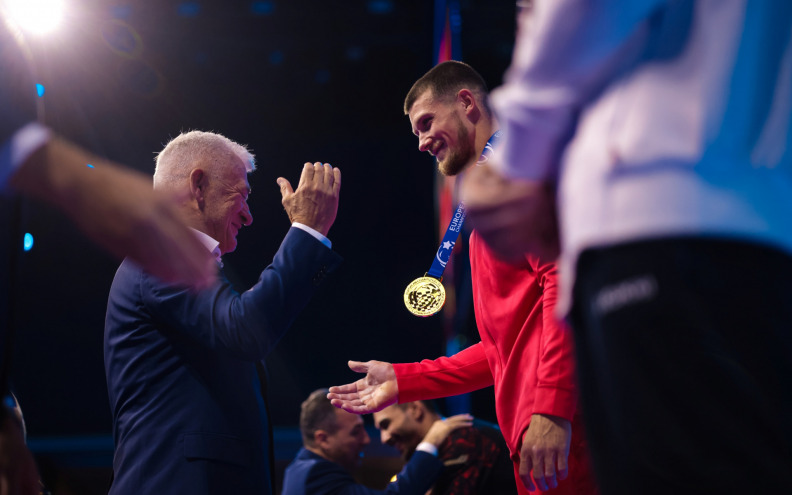 Illia Kovtun osvojio drugo zlato u Areni Zagreb