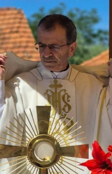 Tko je don Josip Radić, svećenik kojem je zabranjeno javno sudjelovanje u bogoslužju?