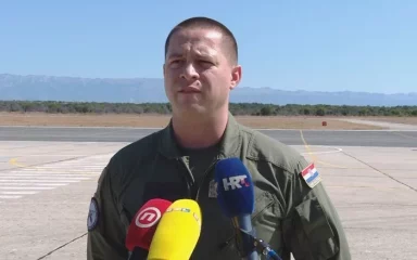 Pilot helikoptera koji je pronašao Portugalku: ‘Intenzivno je lupala po morskoj površini’