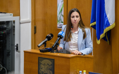 Forum mladih zadarskog SDP-a “čestitao” Matei Bakmaz: ‘Umjesto mladih, u Upravno vijeće imenovani su ljudi iz gradonačelnikova političkog kruga’