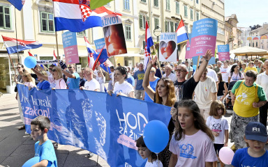 S riječkog Hoda za život poručili: „Prvi korak je zakon!“