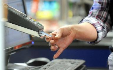 Trgovci će uskoro kod kupnje na rate provjeravati koliko ste zaduženi. Nitko još ne zna kako