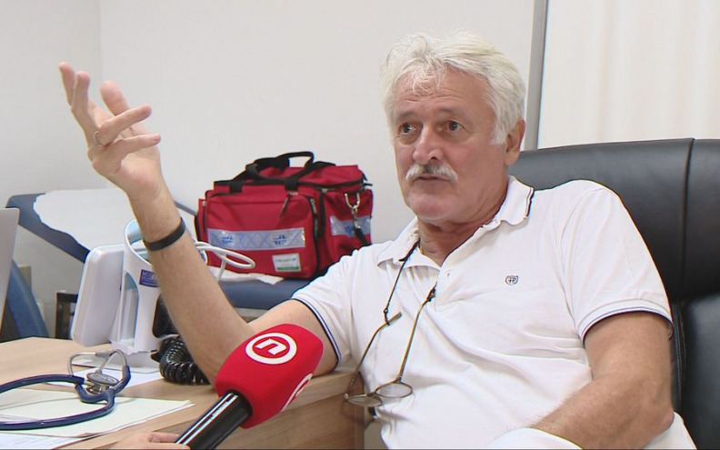 Liječnik iz Sarajeva umjesto mirovine odabrao - Iž! 