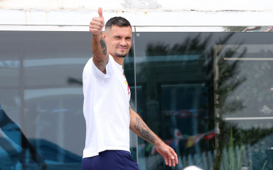 Lovren progovorio o borbi s depresijom: ‘Bilo je dana kada sam se pitao ima li smisla živjeti. Danima nisam jeo’