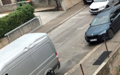 BURNA REAKCIJA ZADRANKE! Građanka upozorava na ‘kaos’ u jednoj ulici: ‘Masovno to rade…’