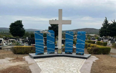U Lišanima Ostrovičkim otkriva se spomenik poginulim braniteljima i civilnim žrtvama Domovinskog i Drugog svjetskog rata