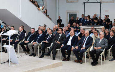 35. OBLJETNICA U Providurovoj palači prigodno prisjećanje na ratni put Otočkog bataljuna