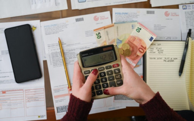 Sindikati tvrde da za dostojanstven život treba plaća od 3.000 eura: ‘Postoji puno poslodavaca koji mogu platiti više’