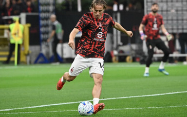 Luka Modrić ispraćen s terena s ovacijama, talijanski mediji puni hvale