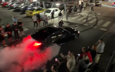Divljanje automobilima na Kvarneru nije slučajni izgred. Što očekivati kad policajac vrijedi kao 40 “kvadrata” keramike?