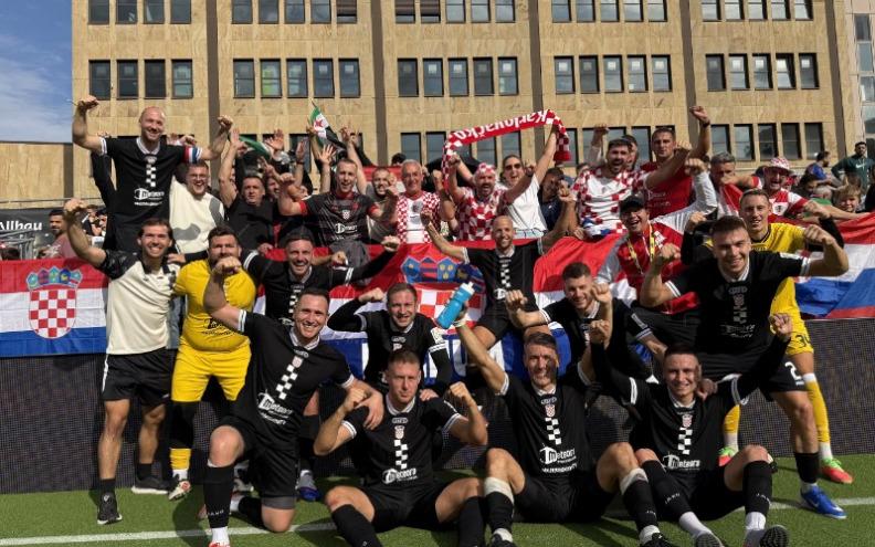Nino Jurjević Adžić s Hrvatskom izbacio europske prvake, za polufinale protiv Grčke