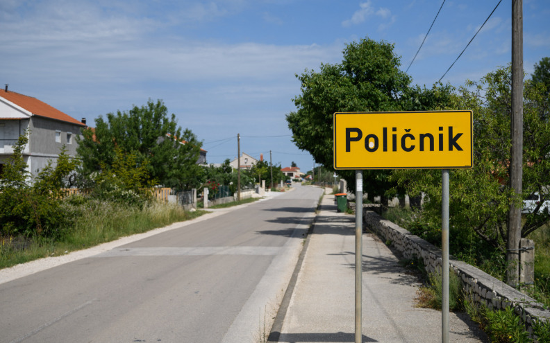 Prometna nesreća u Poličniku: Pijani vozač udario u automobil 23-godišnjaka