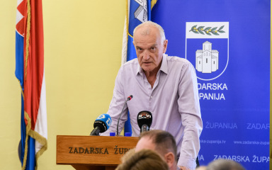 Bruketa na Skupštini prozvao Erlića, a onda iznio prijedlog koji je nasmijao Bilavera