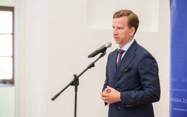 Bilaver najavio više od 1500 novih komunalnih vezova ‘Za Dražanicu i Maestral osigurano 20 milijuna eura’
