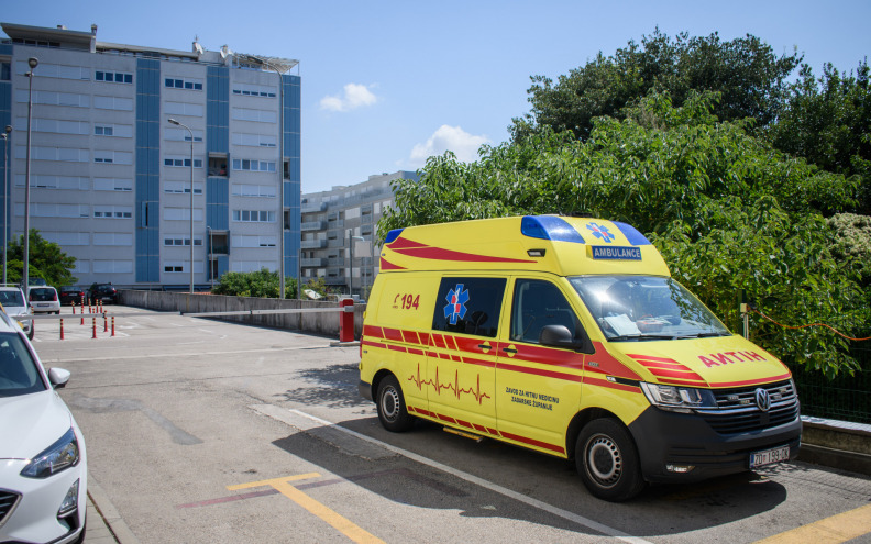Novi preokret u nabavi vozila za zadarsku Hitnu: Zadarski Zavod za hitnu medicinu mora ponovno ocijeniti ponude