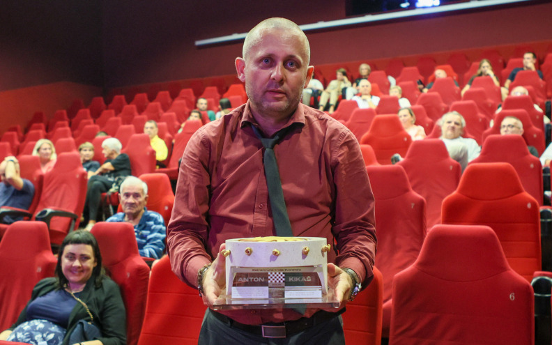 FOTO Brojni Zadrani stigli na premijeru novog filma Jakova Sedlara, evo tko je bio