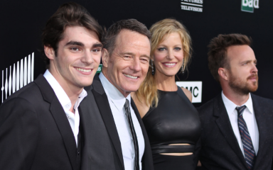 Umro RJ Mitte, glumac proslavljen po ulozi u kultnoj seriji “Breaking Bad”
