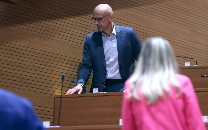 SDP-ov saborski zastupnik napustio stranku zbog optužnice za obiteljsko nasilje