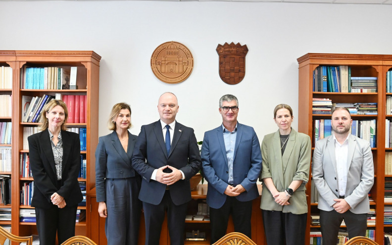 Ministar Šipić na Sveučilištu u Zadru o novim demografskim programima